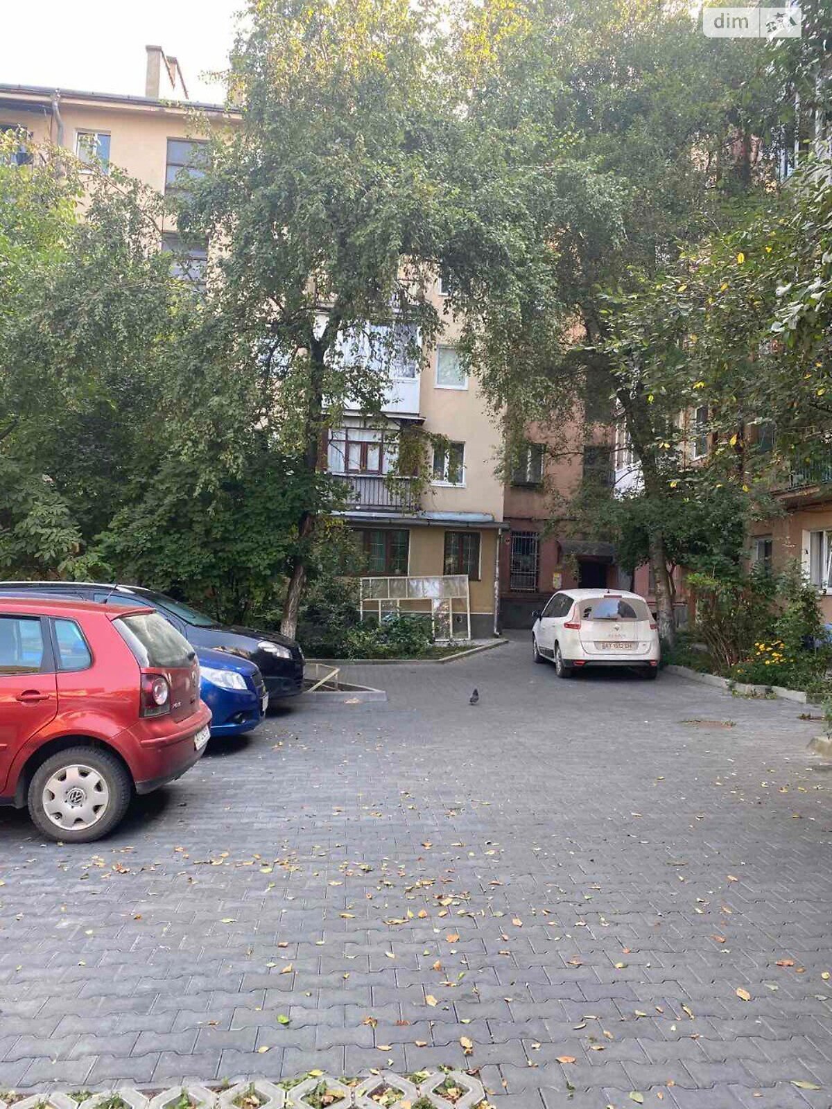 Продажа трехкомнатной квартиры в Ивано-Франковске, на ул. Днестровская 65, район Центр фото 1