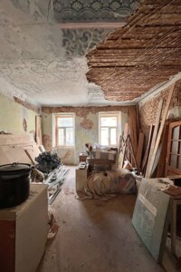 Продаж двокімнатної квартири в Івано-Франківську, на вул. Галицька 35, район Центр фото 2