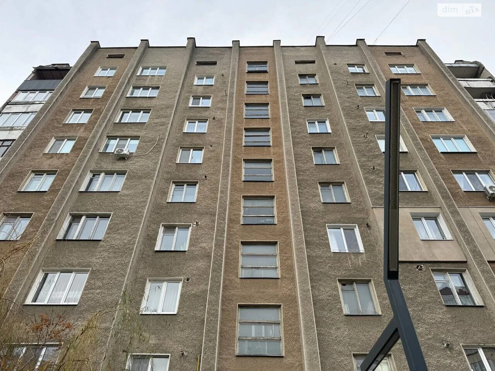 Продаж двокімнатної квартири в Івано-Франківську, на вул. Героїв Києва 5, район Центр фото 1 Продаж двокімнатної квартири в Івано-Франківську, на вул. Героїв Києва 5, район Центр фото 1