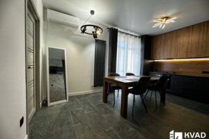 Продажа двухкомнатной квартиры в Ивано-Франковске, на ул. Гетьмана Ивана Мазепы, кв. 36, район Центр фото 2