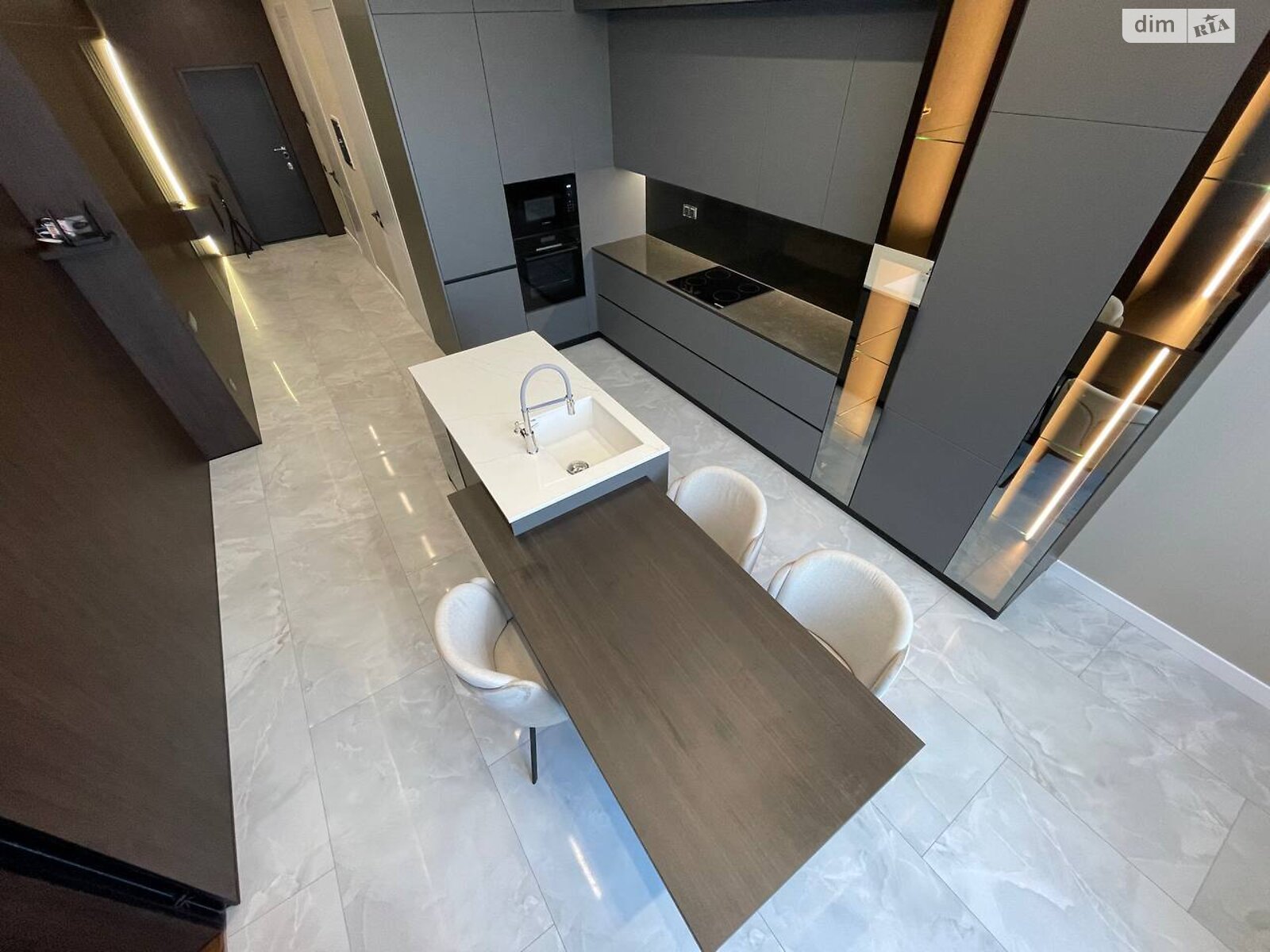 Продажа двухкомнатной квартиры в Ивано-Франковске, на ул. Гетьмана Ивана Мазепы 138А, район Центр фото 1 Продажа двухкомнатной квартиры в Ивано-Франковске, на ул. Гетьмана Ивана Мазепы 138А, район Центр фото 1