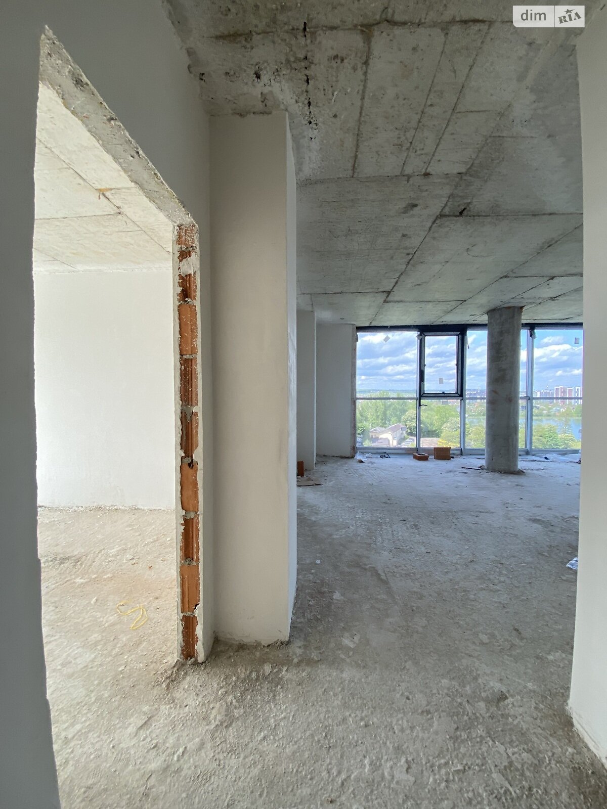 Продажа трехкомнатной квартиры в Ивано-Франковске, на ул. Гетьмана Ивана Мазепы 160А, район Центр фото 1