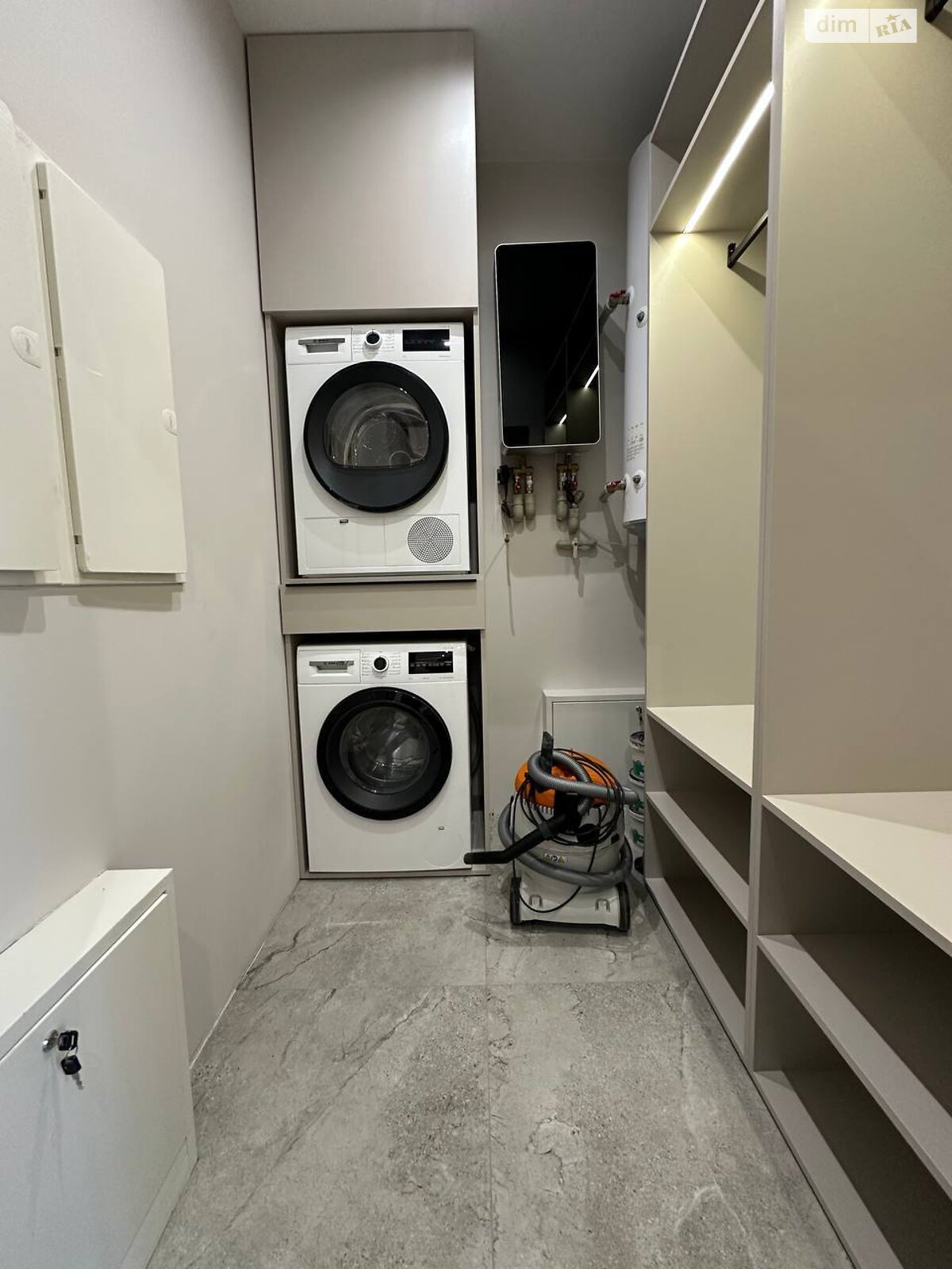 Продажа трехкомнатной квартиры в Ивано-Франковске, на ул. Гетьмана Ивана Мазепы 138А, район Центр фото 1