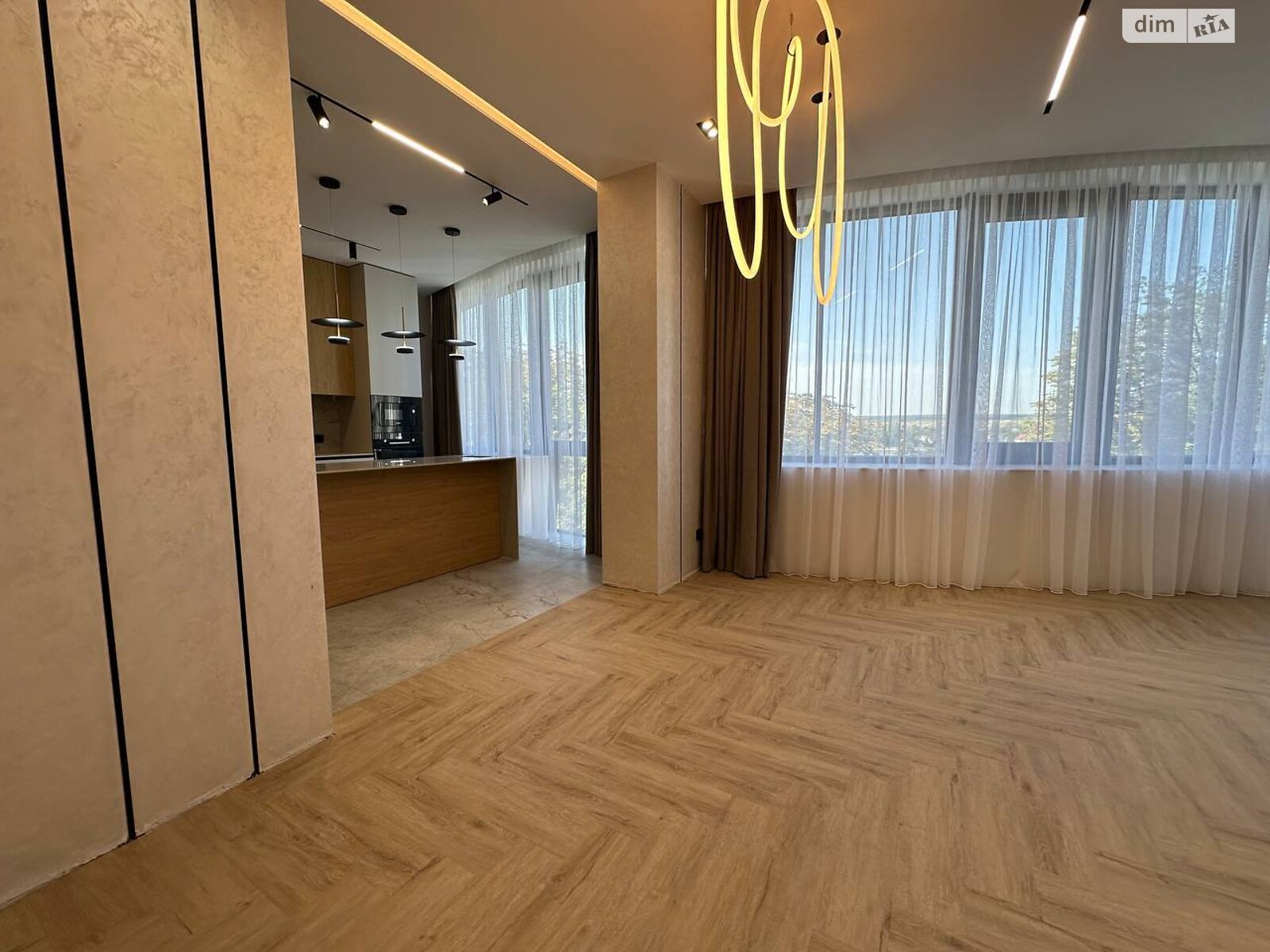 Продажа трехкомнатной квартиры в Ивано-Франковске, на ул. Гетьмана Ивана Мазепы 138А, район Центр фото 1