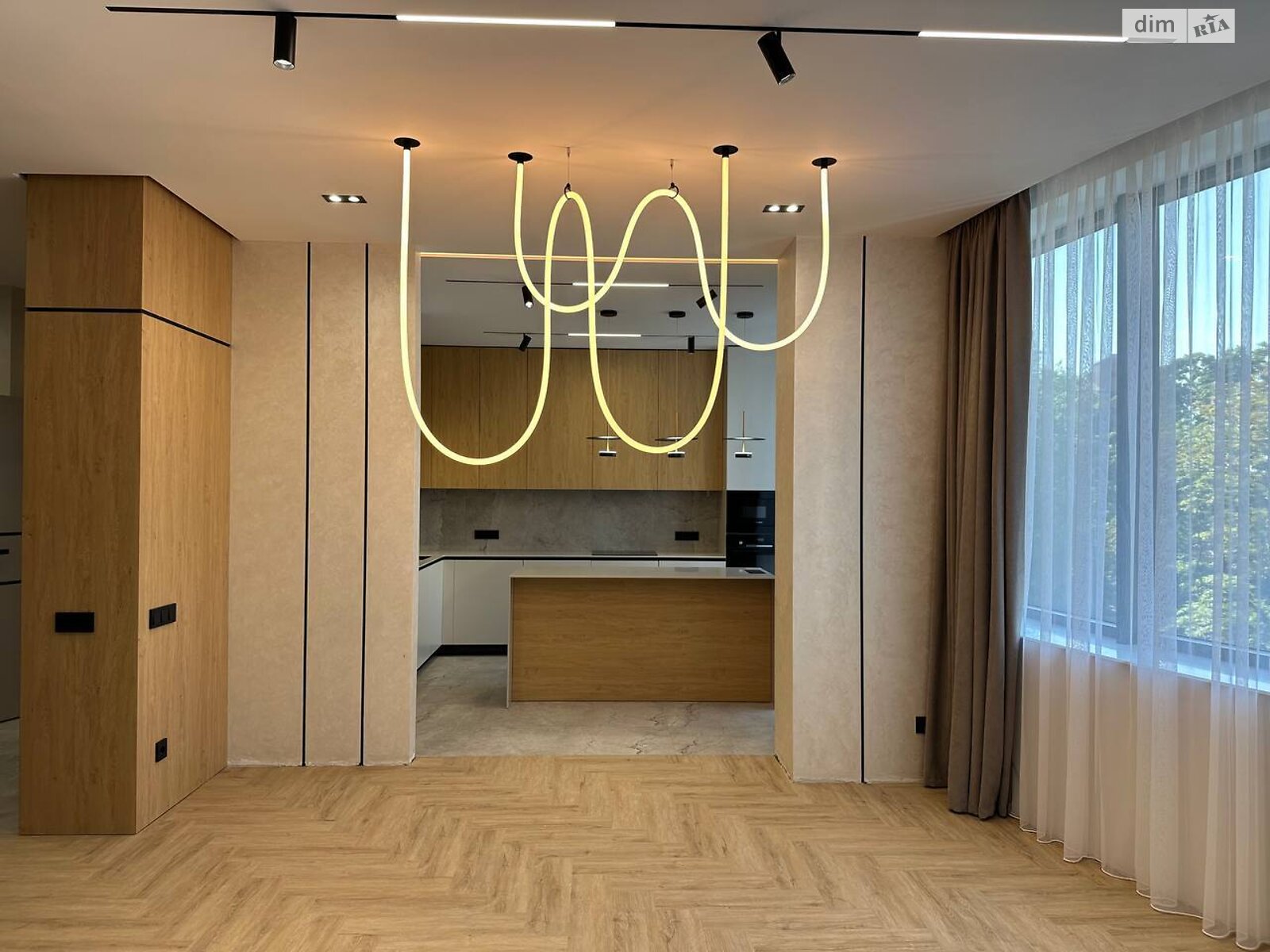 Продажа трехкомнатной квартиры в Ивано-Франковске, на ул. Гетьмана Ивана Мазепы 138А, район Центр фото 1