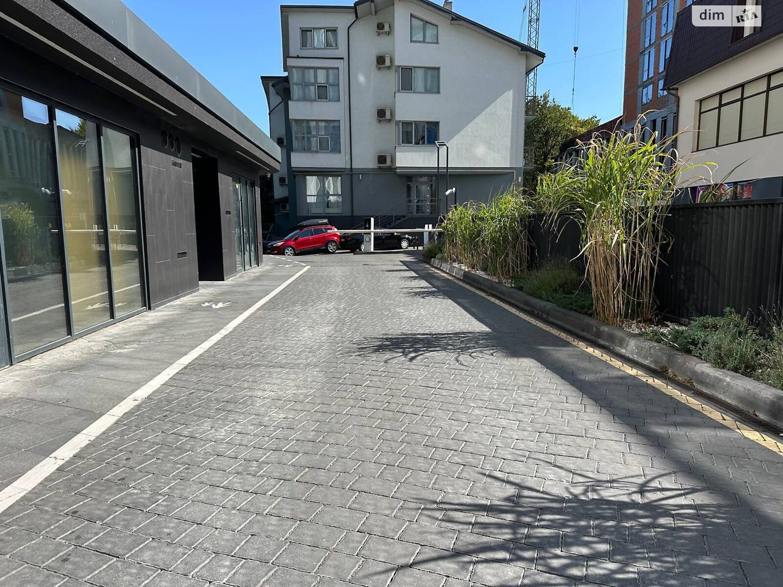 Продажа трехкомнатной квартиры в Ивано-Франковске, на ул. Гетьмана Ивана Мазепы 138А, район Центр фото 1