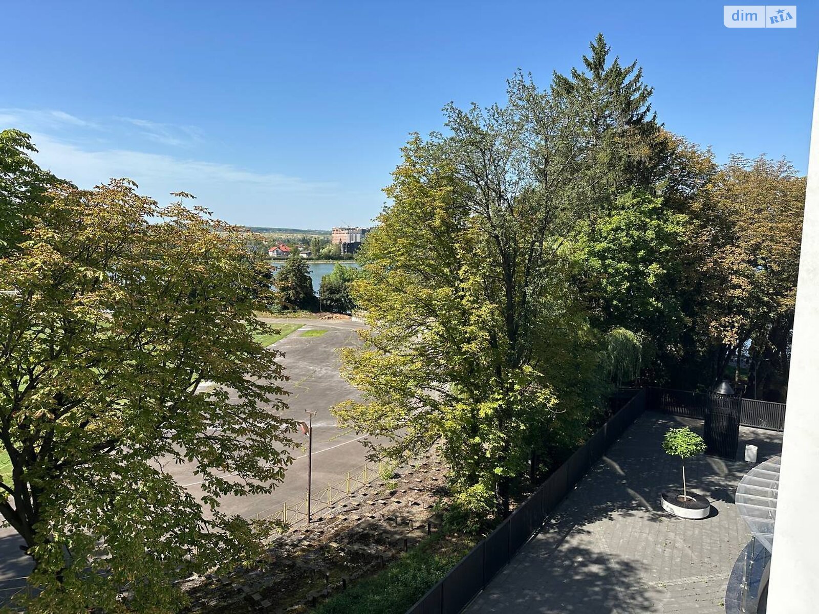 Продажа трехкомнатной квартиры в Ивано-Франковске, на ул. Гетьмана Ивана Мазепы 138А, район Центр фото 1