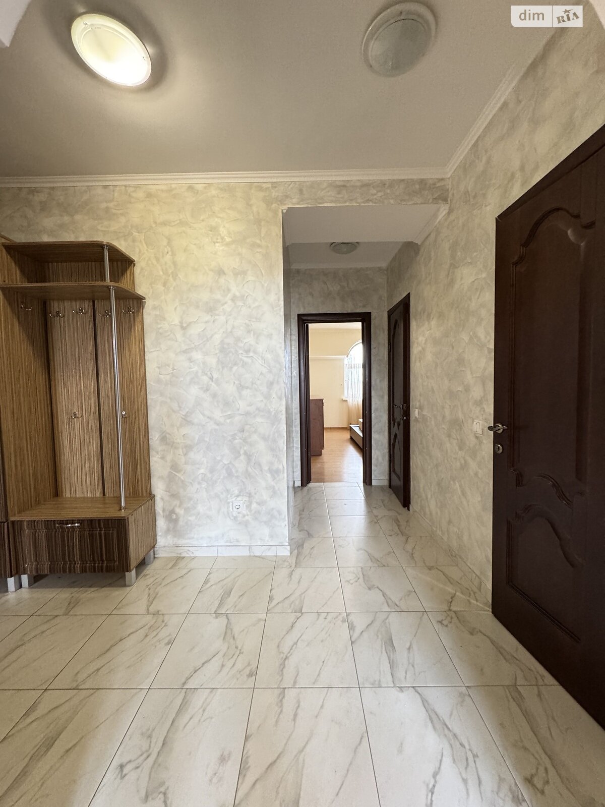 Продаж двокімнатної квартири в Івано-Франківську, на вул. Гетьмана Івана Мазепи 35, район Центр фото 1 Продаж двокімнатної квартири в Івано-Франківську, на вул. Гетьмана Івана Мазепи 35, район Центр фото 1