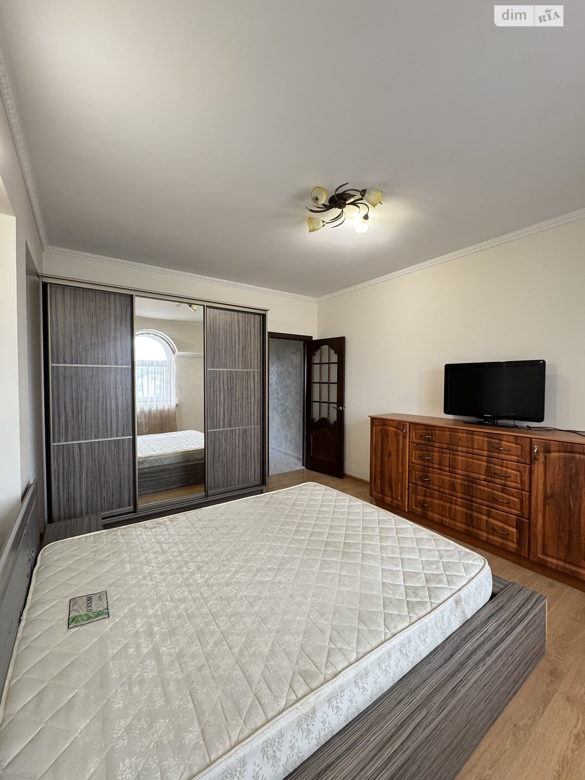 Продаж двокімнатної квартири в Івано-Франківську, на вул. Гетьмана Івана Мазепи 35, район Центр фото 1 Продаж двокімнатної квартири в Івано-Франківську, на вул. Гетьмана Івана Мазепи 35, район Центр фото 1