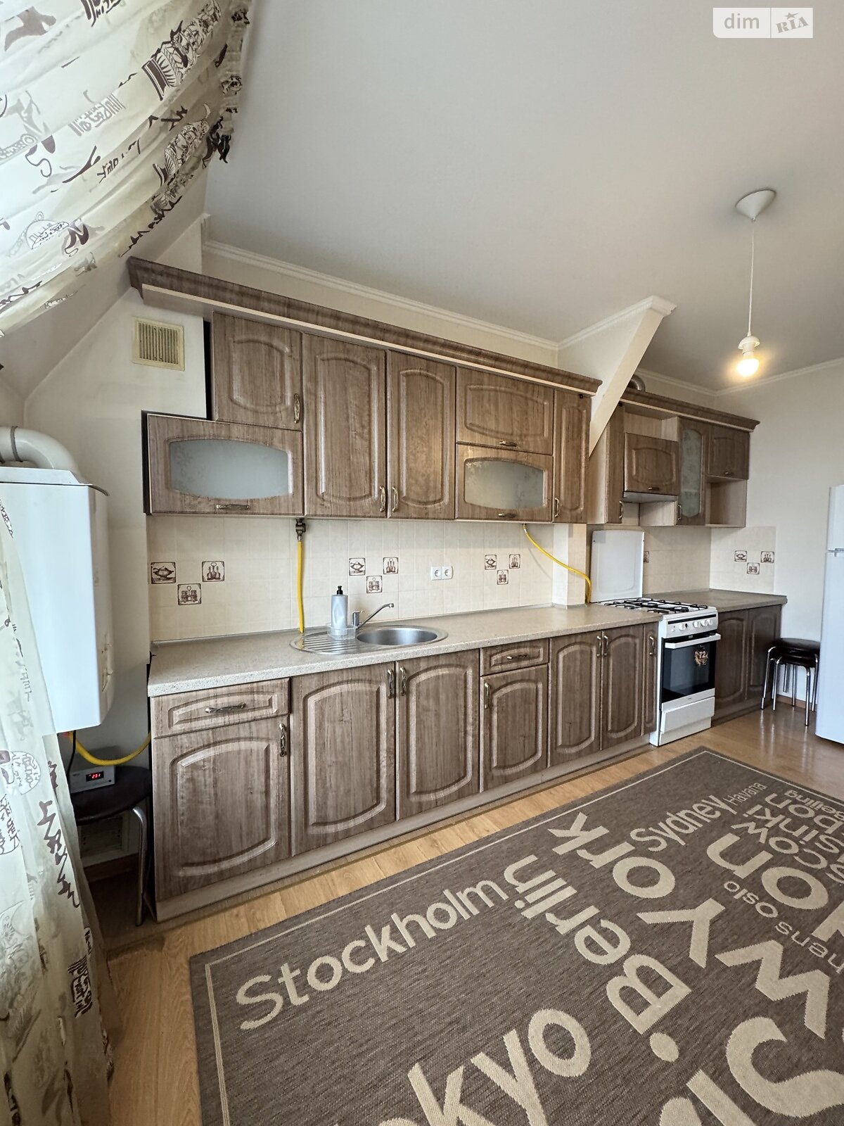 Продаж двокімнатної квартири в Івано-Франківську, на вул. Гетьмана Івана Мазепи 35, район Центр фото 1 Продаж двокімнатної квартири в Івано-Франківську, на вул. Гетьмана Івана Мазепи 35, район Центр фото 1