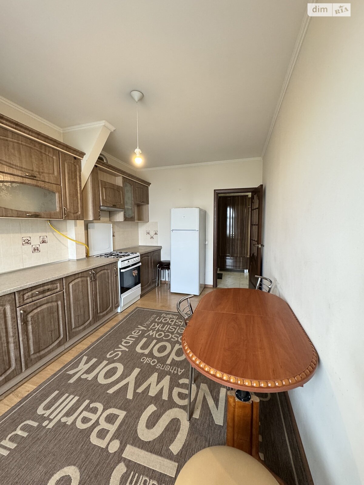 Продаж двокімнатної квартири в Івано-Франківську, на вул. Гетьмана Івана Мазепи 35, район Центр фото 1 Продаж двокімнатної квартири в Івано-Франківську, на вул. Гетьмана Івана Мазепи 35, район Центр фото 1