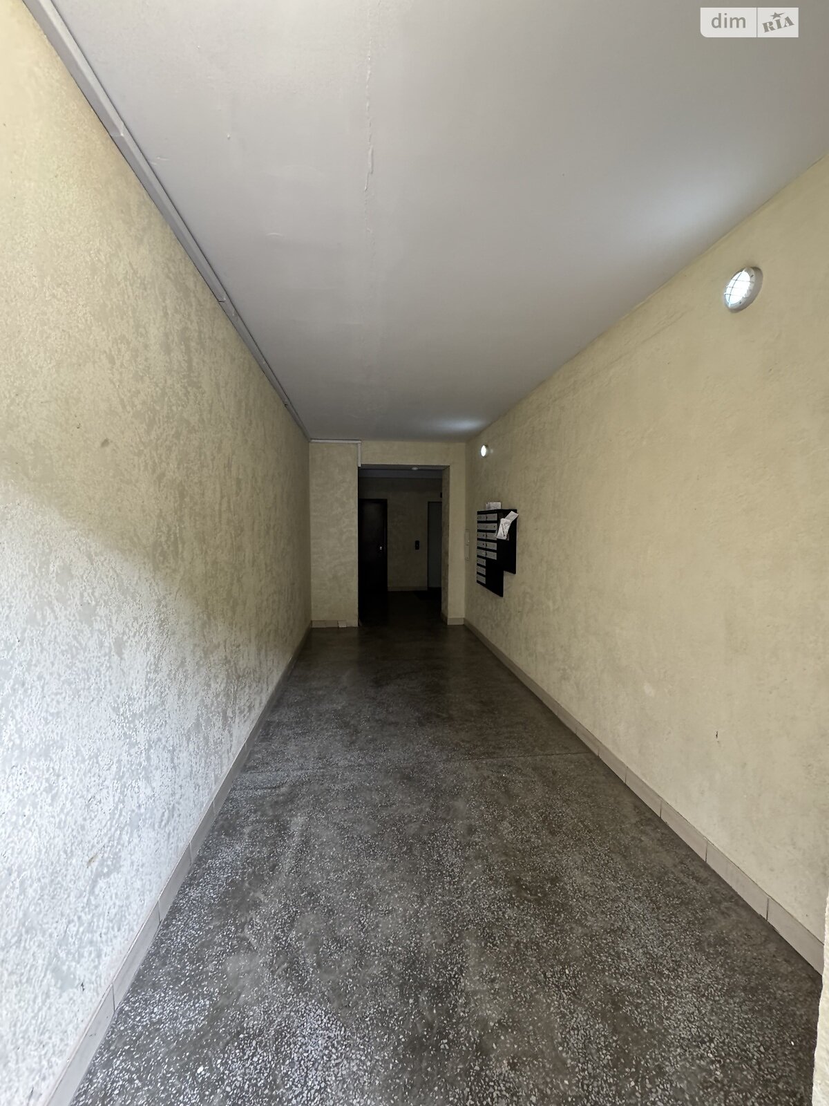 Продаж двокімнатної квартири в Івано-Франківську, на вул. Гетьмана Івана Мазепи 35, район Центр фото 1 Продаж двокімнатної квартири в Івано-Франківську, на вул. Гетьмана Івана Мазепи 35, район Центр фото 1