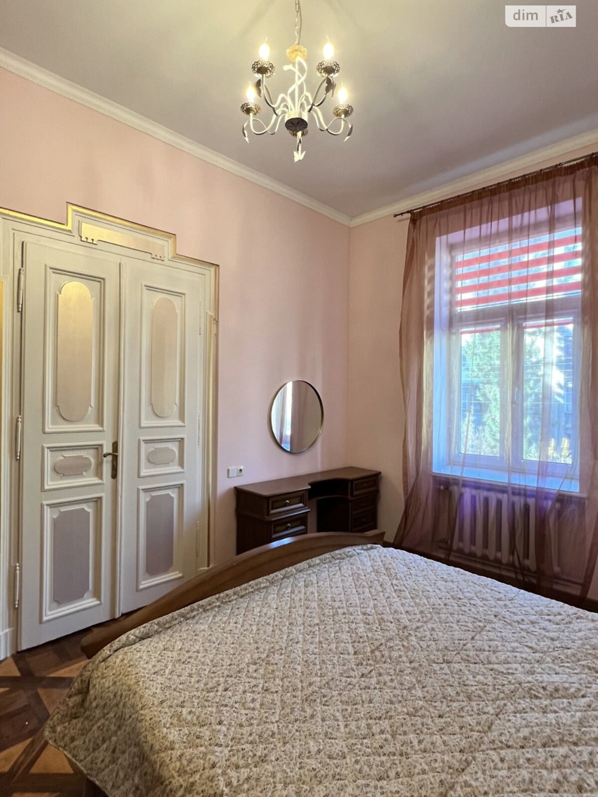 Продаж двокімнатної квартири в Івано-Франківську, на вул. Гординського С. 2, район Центр фото 1 Продаж двокімнатної квартири в Івано-Франківську, на вул. Гординського С. 2, район Центр фото 1