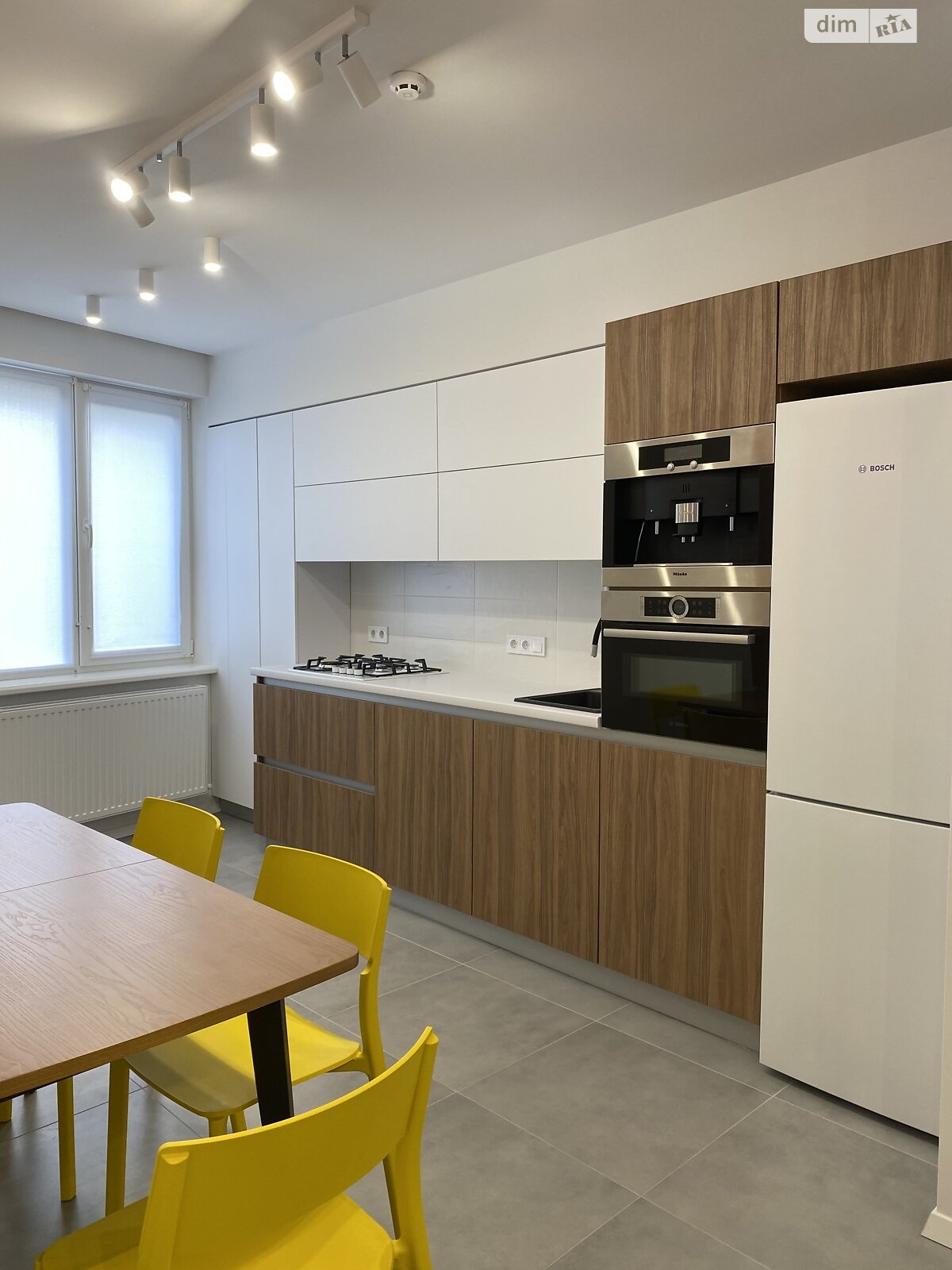 Продажа двухкомнатной квартиры в Ивано-Франковске, на ул. Гриневичей 1, кв. 32, район Центр фото 1 Продажа двухкомнатной квартиры в Ивано-Франковске, на ул. Гриневичей 1, кв. 32, район Центр фото 1