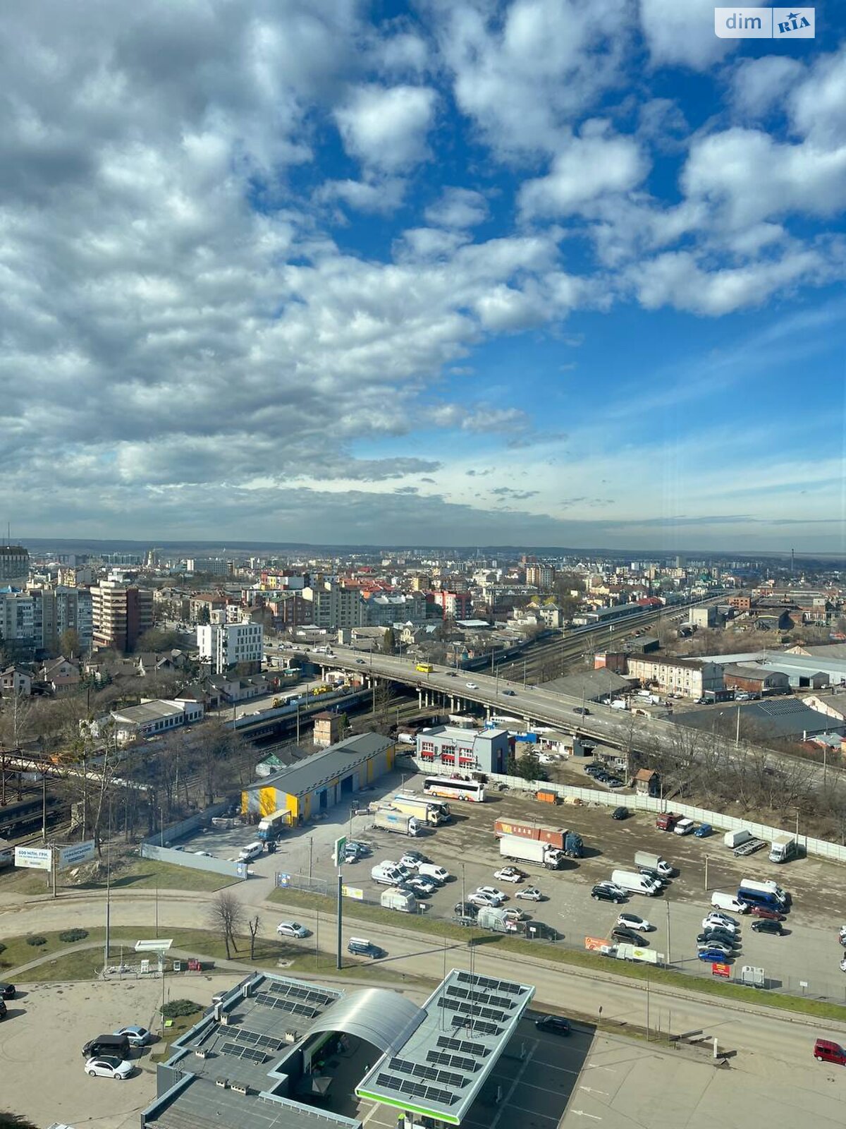 Продаж трикімнатної квартири в Івано-Франківську, на вул. Хриплинська, район Центр фото 1 Продаж трикімнатної квартири в Івано-Франківську, на вул. Хриплинська, район Центр фото 1