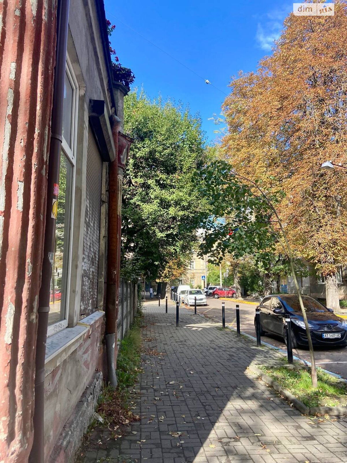 Продажа трехкомнатной квартиры в Ивано-Франковске, на ул. Ивана Франко 35, кв. 5, район Центр фото 1 Продажа трехкомнатной квартиры в Ивано-Франковске, на ул. Ивана Франко 35, кв. 5, район Центр фото 1