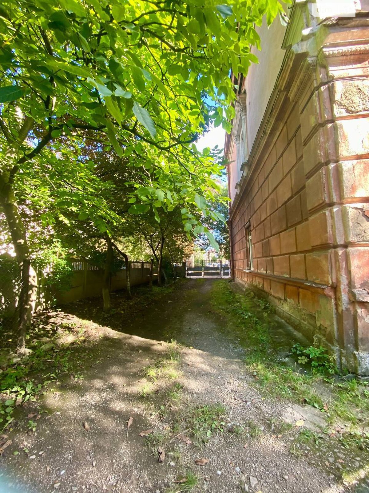 Продажа трехкомнатной квартиры в Ивано-Франковске, на ул. Ивана Франко 35, кв. 5, район Центр фото 1 Продажа трехкомнатной квартиры в Ивано-Франковске, на ул. Ивана Франко 35, кв. 5, район Центр фото 1