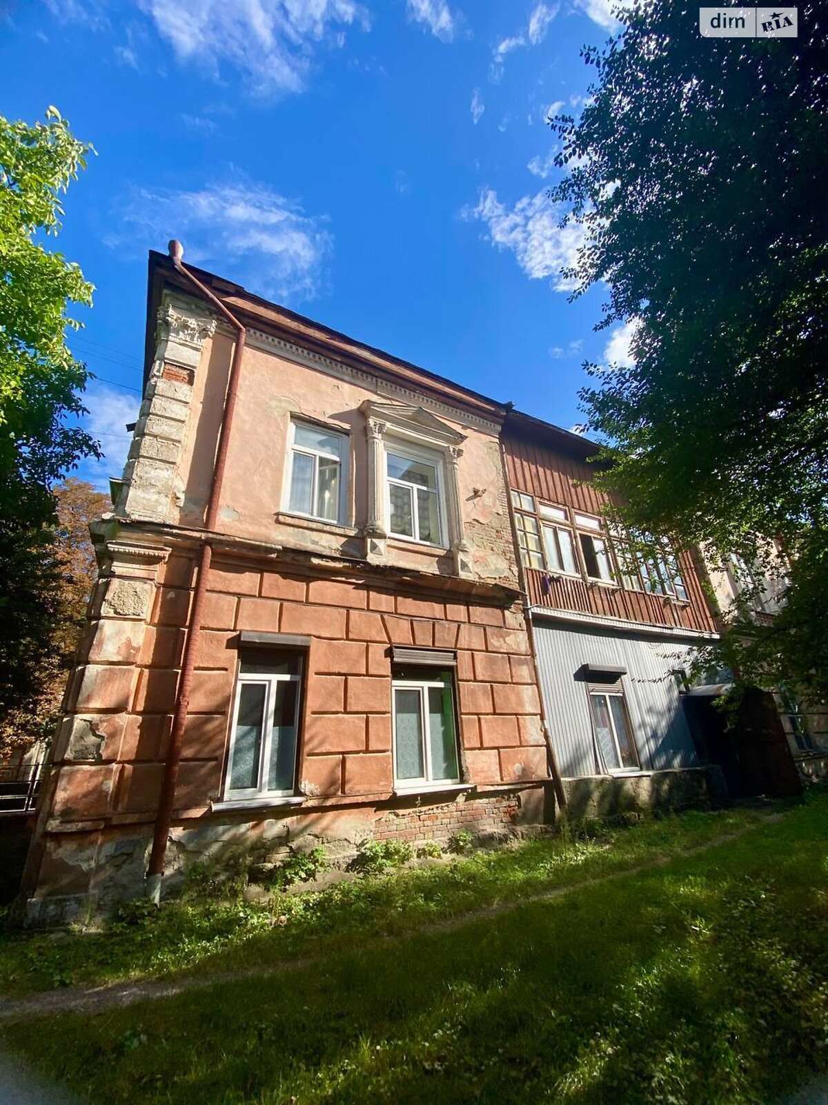 Продажа трехкомнатной квартиры в Ивано-Франковске, на ул. Ивана Франко 35, кв. 5, район Центр фото 1 Продажа трехкомнатной квартиры в Ивано-Франковске, на ул. Ивана Франко 35, кв. 5, район Центр фото 1