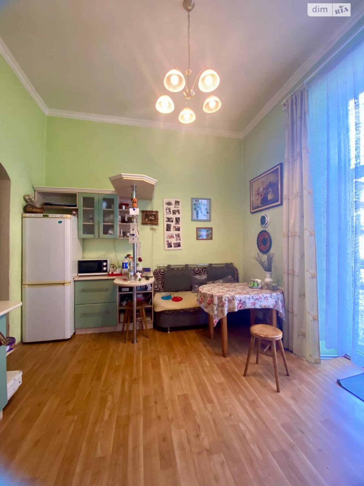 Продажа трехкомнатной квартиры в Ивано-Франковске, на ул. Ивана Франко 35, кв. 5, район Центр фото 1 Продажа трехкомнатной квартиры в Ивано-Франковске, на ул. Ивана Франко 35, кв. 5, район Центр фото 1