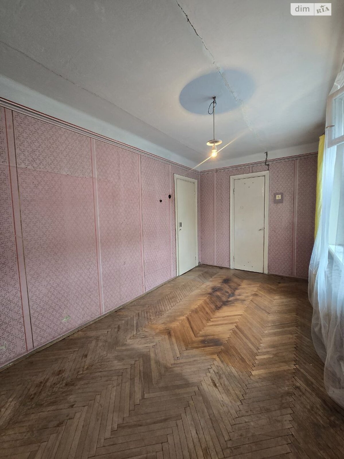 Продаж двокімнатної квартири в Івано-Франківську, на вул. Івана Франка 10, кв. 8, район Центр фото 1