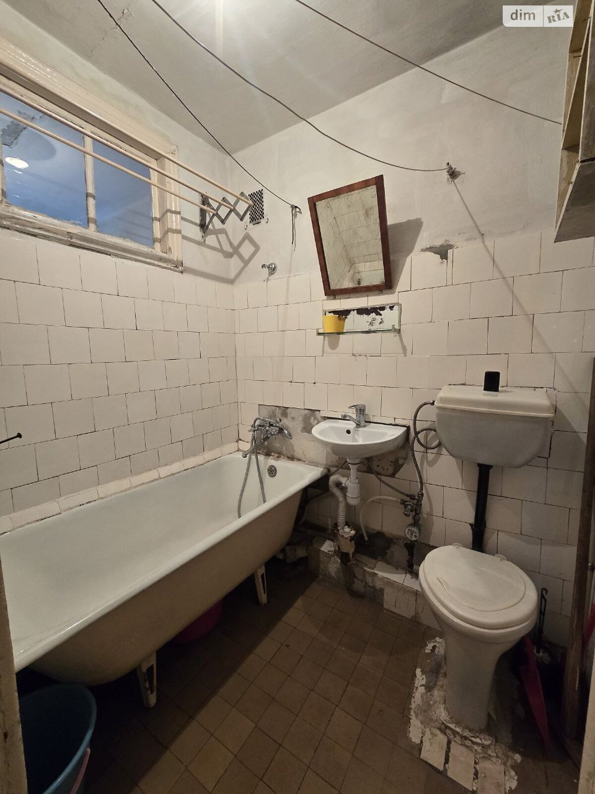 Продаж двокімнатної квартири в Івано-Франківську, на вул. Івана Франка 10, кв. 8, район Центр фото 1