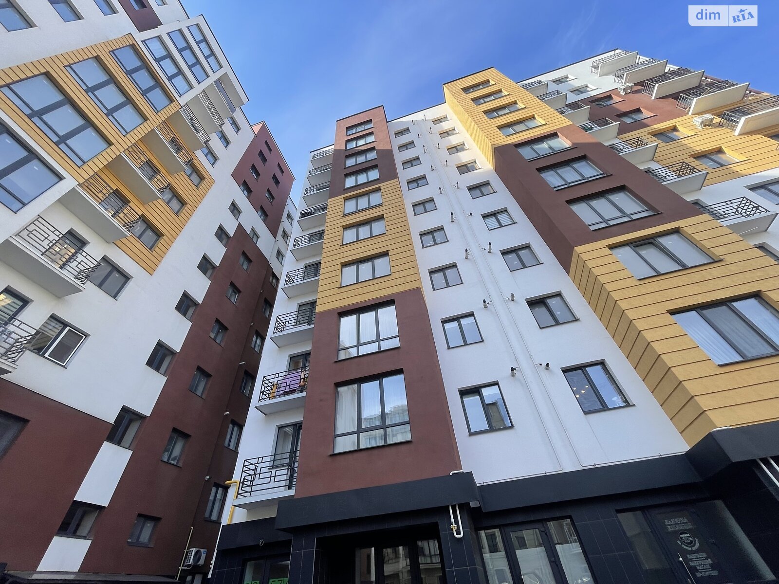 Продажа однокомнатной квартиры в Ивано-Франковске, на ул. Железнодорожная 4, район Центр фото 1 Продажа однокомнатной квартиры в Ивано-Франковске, на ул. Железнодорожная 4, район Центр фото 1