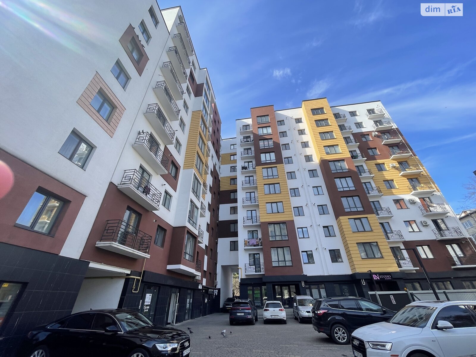 Продажа однокомнатной квартиры в Ивано-Франковске, на ул. Железнодорожная 4, район Центр фото 1 Продажа однокомнатной квартиры в Ивано-Франковске, на ул. Железнодорожная 4, район Центр фото 1