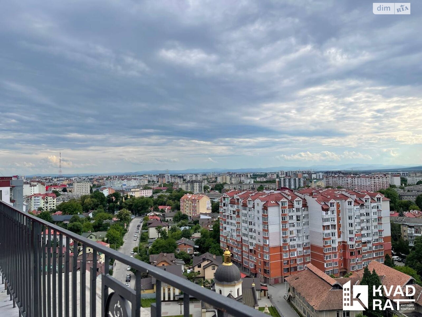 Продажа трехкомнатной квартиры в Ивано-Франковске, на ул. Княгинин 44 корпус 11, район Центр фото 1 Продажа трехкомнатной квартиры в Ивано-Франковске, на ул. Княгинин 44 корпус 11, район Центр фото 1
