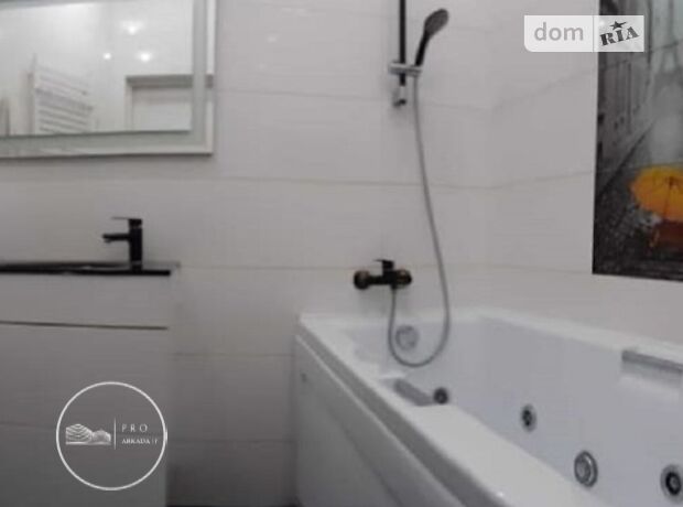 Продажа пятикомнатной квартиры в Ивано-Франковске, на ул. Кобылянской 36а, кв. 44, район Центр фото 1 Продажа пятикомнатной квартиры в Ивано-Франковске, на ул. Кобылянской 36а, кв. 44, район Центр фото 1