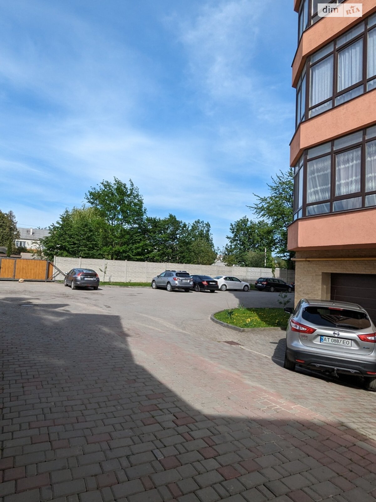 Продажа пятикомнатной квартиры в Ивано-Франковске, на ул. Кобылянской 36А, район Центр фото 1