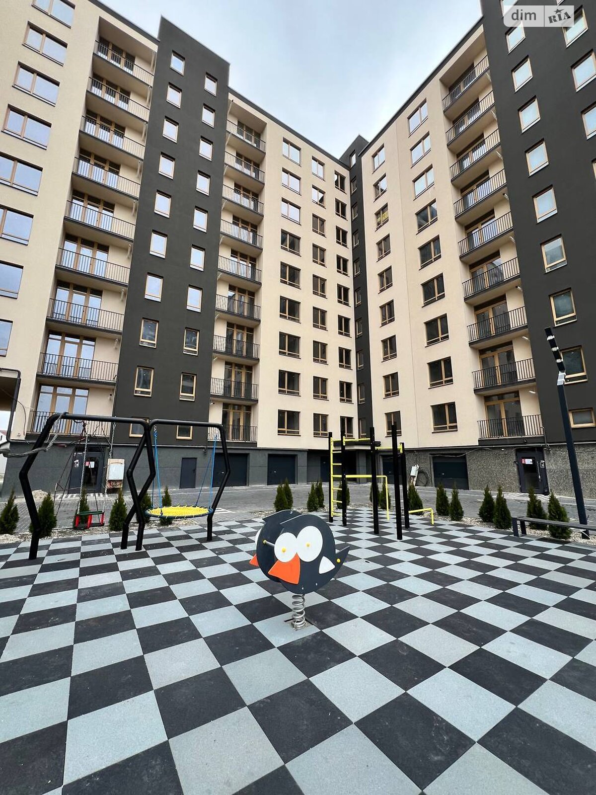 Продажа трехкомнатной квартиры в Ивано-Франковске, на ул. Кобылянской 22А, район Центр фото 1 Продажа трехкомнатной квартиры в Ивано-Франковске, на ул. Кобылянской 22А, район Центр фото 1