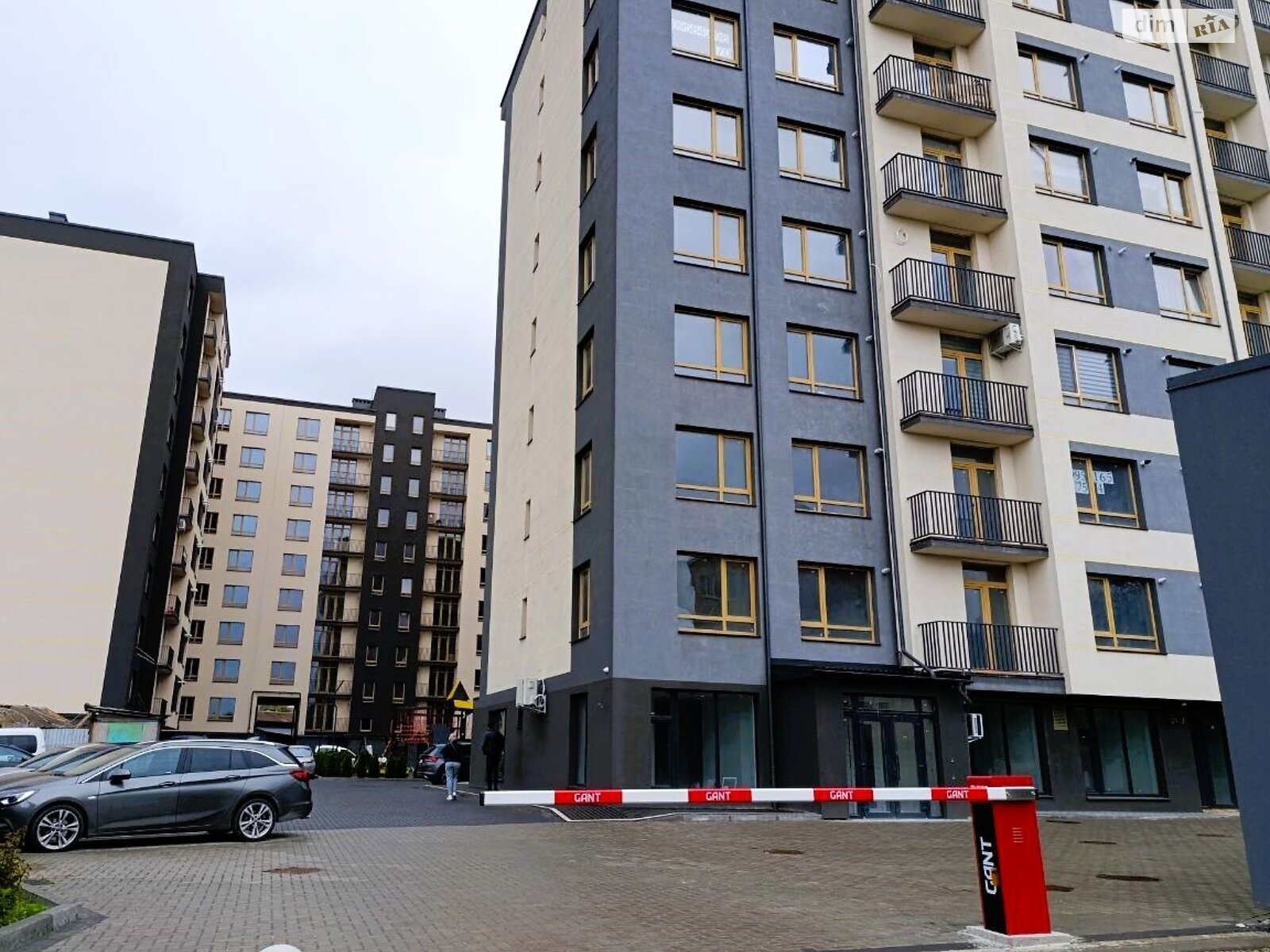Продаж однокімнатної квартири в Івано-Франківську, на вул. Кобилянської 22А, район Центр фото 1 Продаж однокімнатної квартири в Івано-Франківську, на вул. Кобилянської 22А, район Центр фото 1