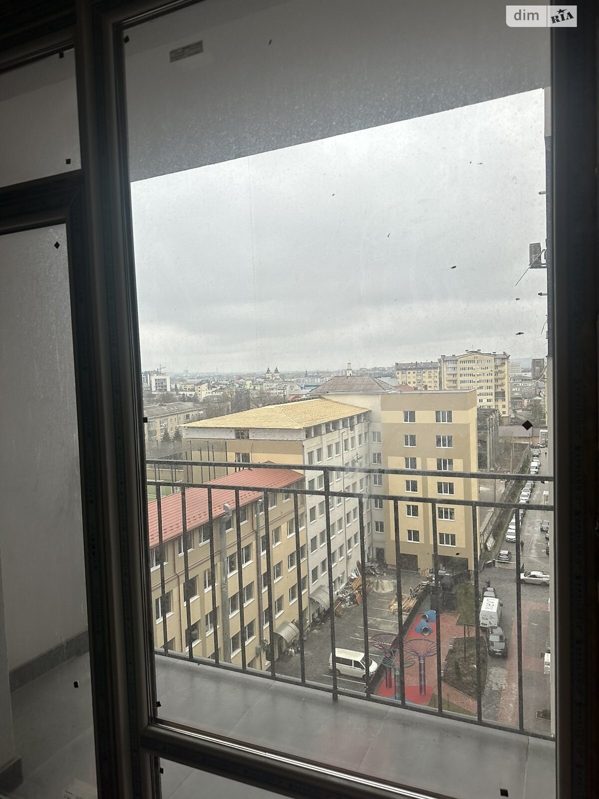 Продаж двокімнатної квартири в Івано-Франківську, на вул. Коновальця Євгена, район Центр фото 1 Продаж двокімнатної квартири в Івано-Франківську, на вул. Коновальця Євгена, район Центр фото 1