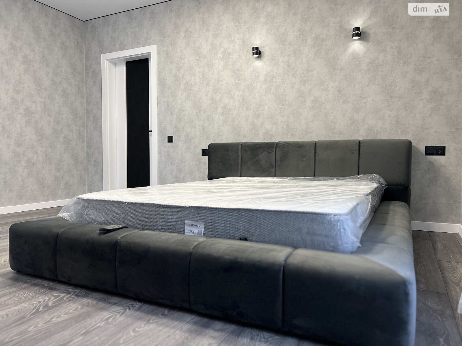 Продаж двокімнатної квартири в Івано-Франківську, на вул. Юліана Пелеша 5, район Центр фото 1 Продаж двокімнатної квартири в Івано-Франківську, на вул. Юліана Пелеша 5, район Центр фото 1