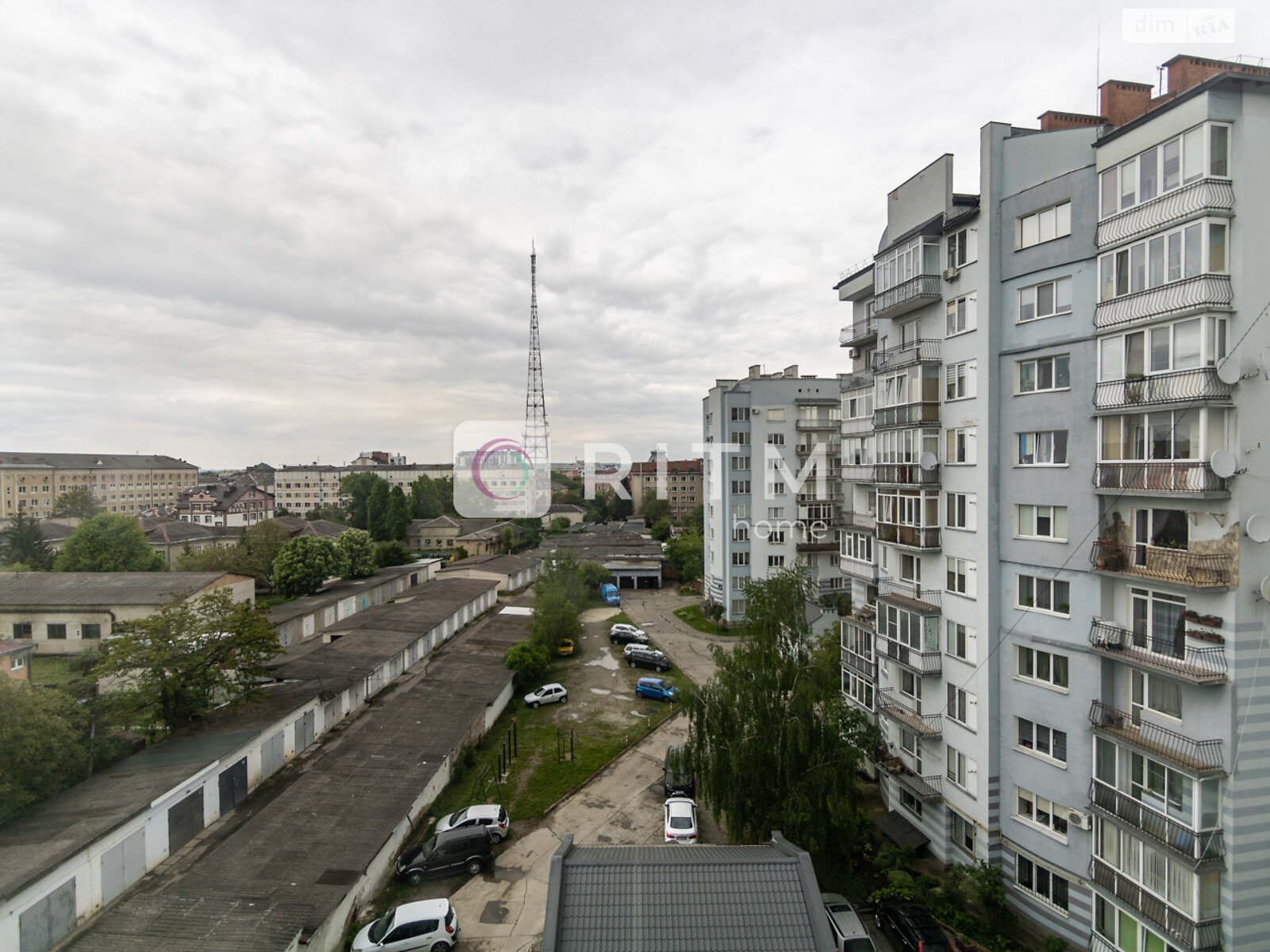 Продажа трехкомнатной квартиры в Ивано-Франковске, на ул. Куренного Черноты, район Центр фото 1 Продажа трехкомнатной квартиры в Ивано-Франковске, на ул. Куренного Черноты, район Центр фото 1