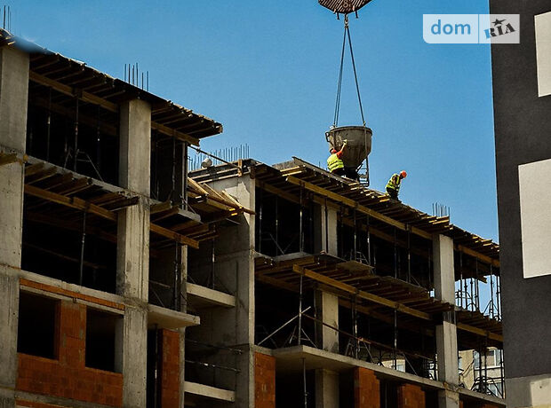 Продаж однокімнатної квартири в Івано-Франківську на вул. Бандери Степана 79 район Центр фото 1 Продаж однокімнатної квартири в Івано-Франківську на вул. Бандери Степана 79 район Центр фото 1