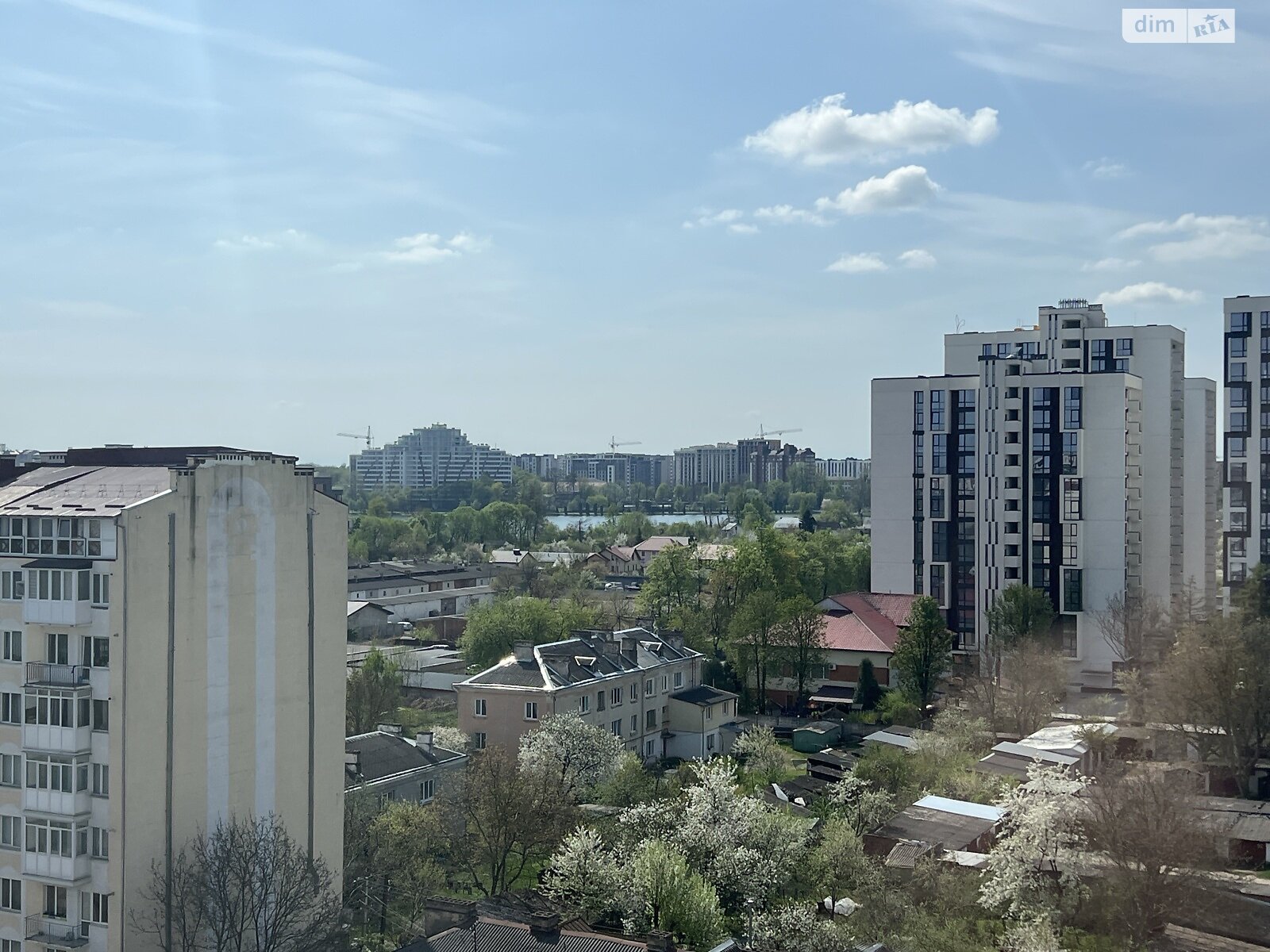 Продаж однокімнатної квартири в Івано-Франківську, на вул. Ленкавського, район Центр фото 1