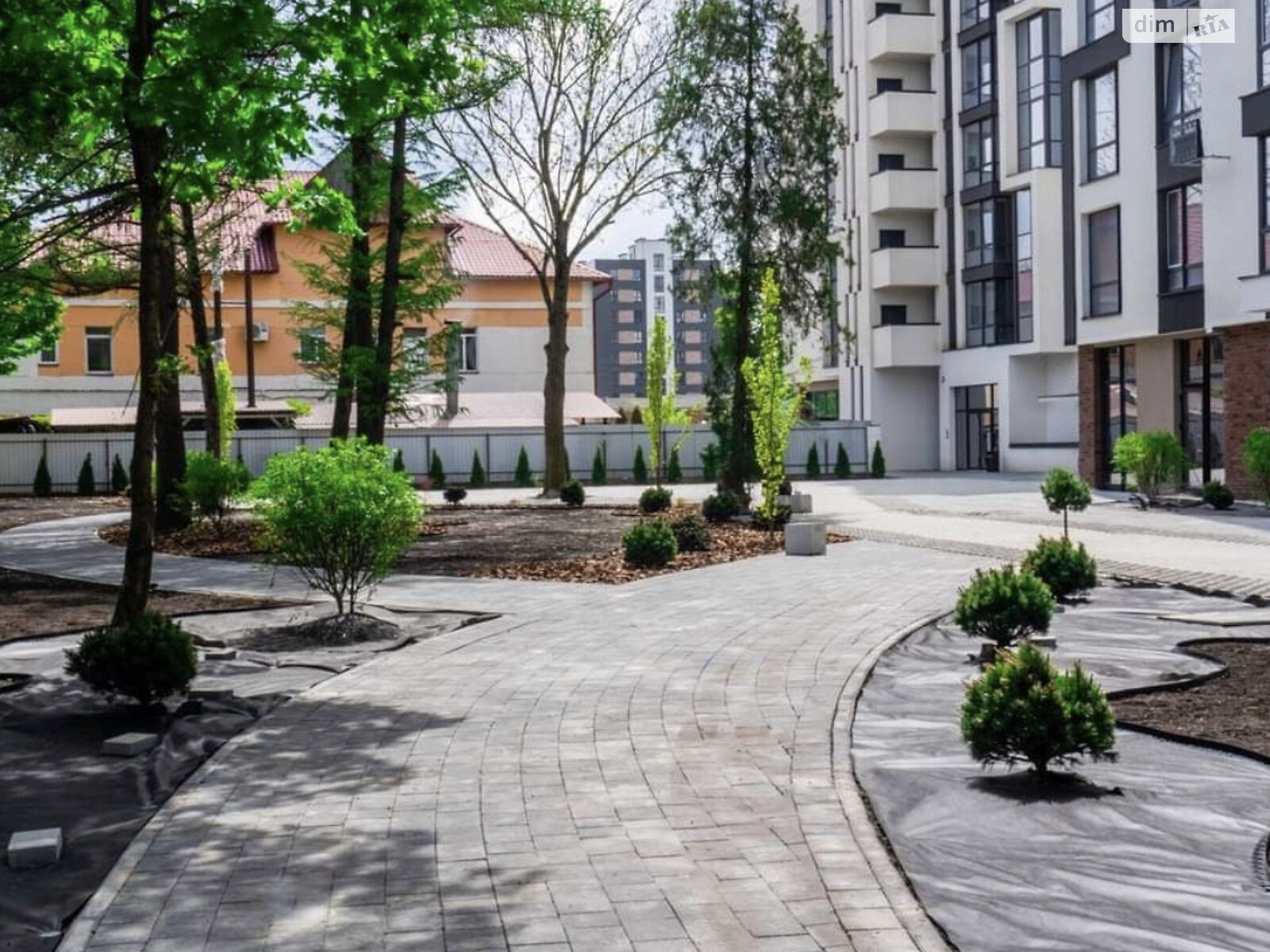 Продажа двухкомнатной квартиры в Ивано-Франковске, на ул. Ленкавского 34, район Центр фото 1 Продажа двухкомнатной квартиры в Ивано-Франковске, на ул. Ленкавского 34, район Центр фото 1