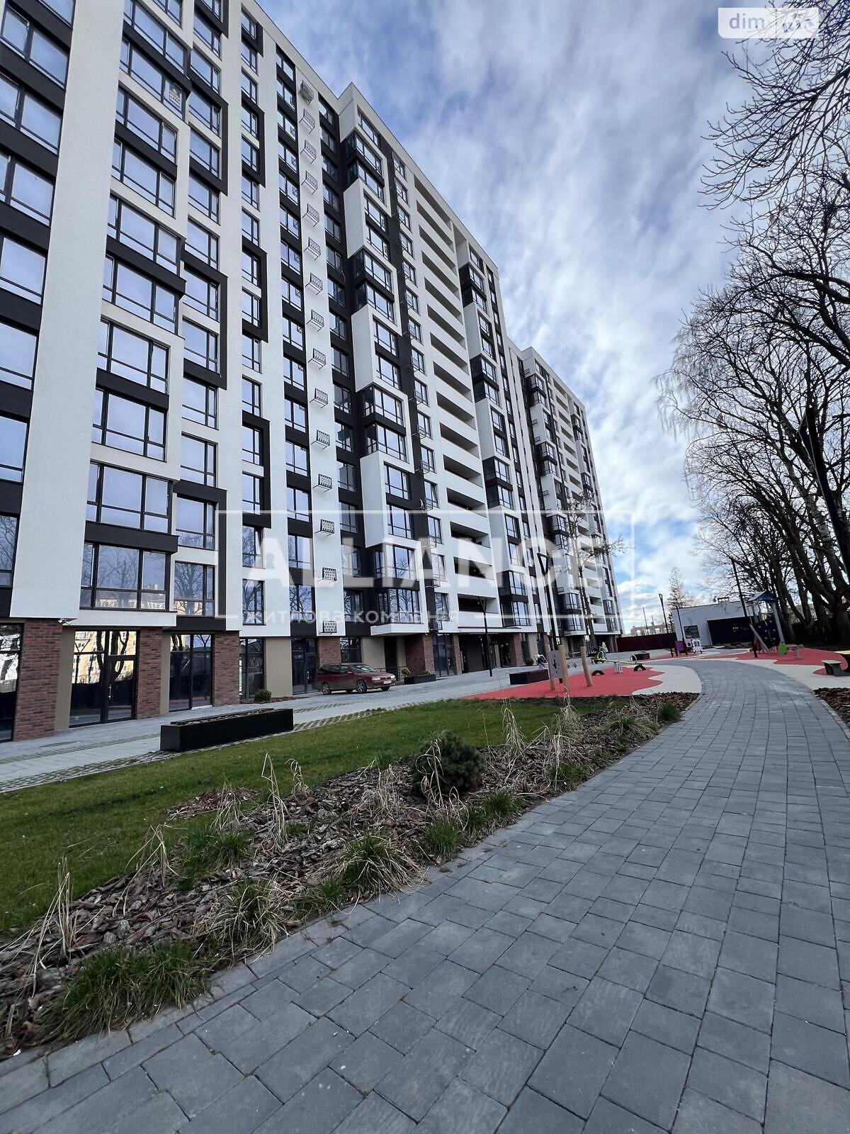 Продаж двокімнатної квартири в Івано-Франківську, на вул. Ленкавського 34 корпус 12, район Центр фото 1 Продаж двокімнатної квартири в Івано-Франківську, на вул. Ленкавського 34 корпус 12, район Центр фото 1