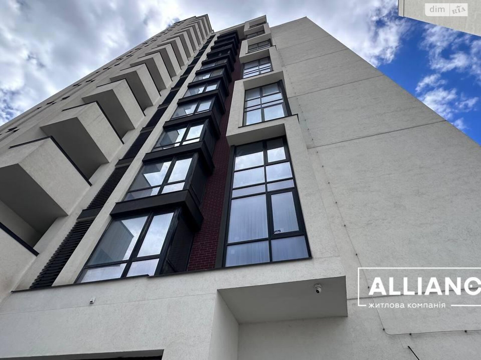 Продажа трехкомнатной квартиры в Ивано-Франковске, на ул. Ленкавского 34/1, кв. 57, район Центр фото 1 Продажа трехкомнатной квартиры в Ивано-Франковске, на ул. Ленкавского 34/1, кв. 57, район Центр фото 1