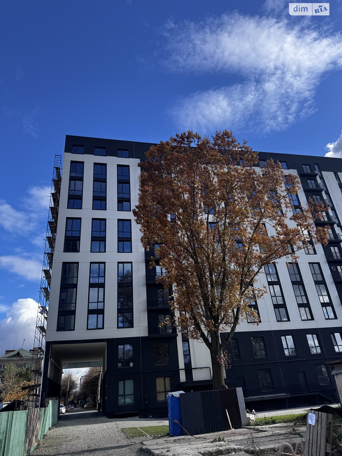 Продажа однокомнатной квартиры в Ивано-Франковске, на ул. Ленкавского 2А корпус 1-2, район Центр фото 1