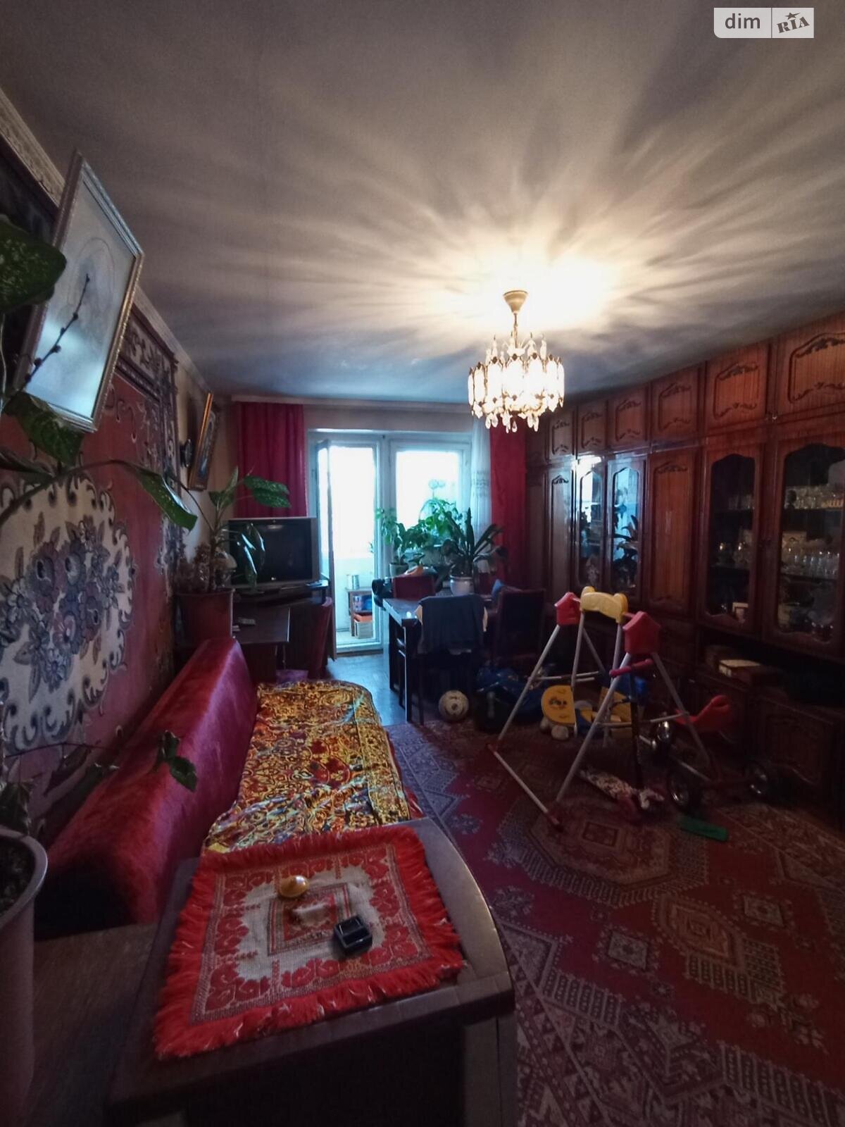 Продажа трехкомнатной квартиры в Ивано-Франковске, на ул. Лепкого Богдана 51, район Центр фото 1 Продажа трехкомнатной квартиры в Ивано-Франковске, на ул. Лепкого Богдана 51, район Центр фото 1