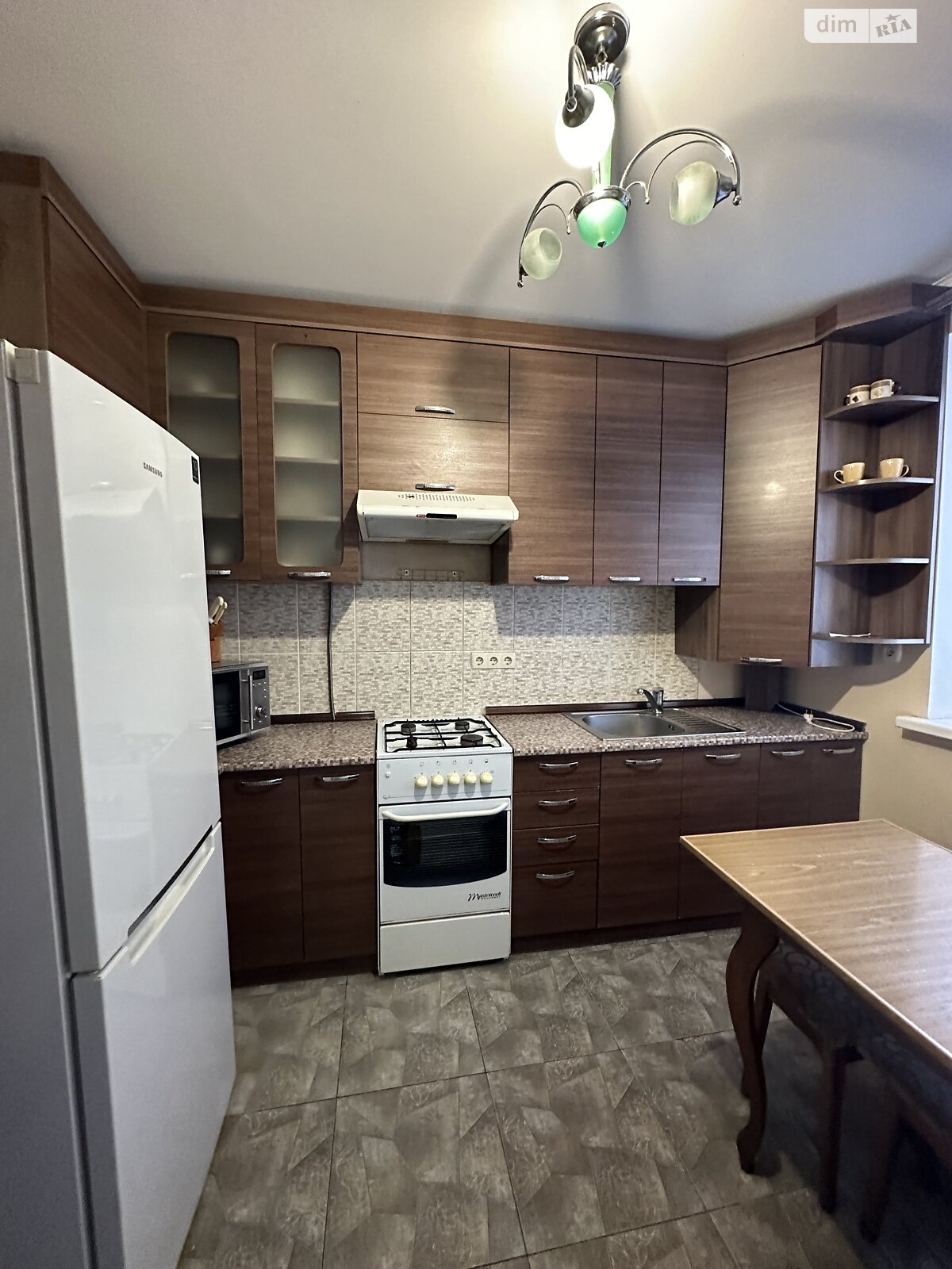 Продаж однокімнатної квартири в Івано-Франківську, на вул. Матейки 60, район Центр фото 1 Продаж однокімнатної квартири в Івано-Франківську, на вул. Матейки 60, район Центр фото 1
