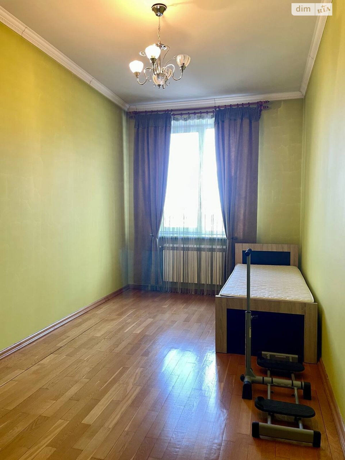 Продажа трехкомнатной квартиры в Ивано-Франковске, на ул. Михаила Мулика 36, район Центр фото 1 Продажа трехкомнатной квартиры в Ивано-Франковске, на ул. Михаила Мулика 36, район Центр фото 1