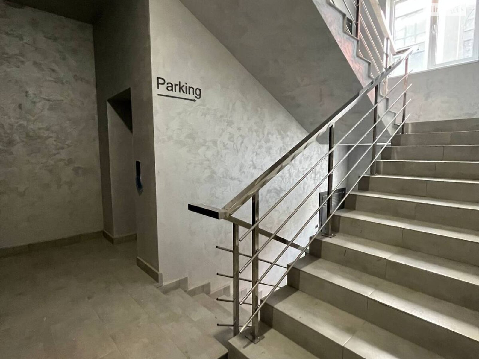 Продажа двухкомнатной квартиры в Ивано-Франковске, на ул. Национальной Гвардии 3, район Центр фото 1 Продажа двухкомнатной квартиры в Ивано-Франковске, на ул. Национальной Гвардии 3, район Центр фото 1