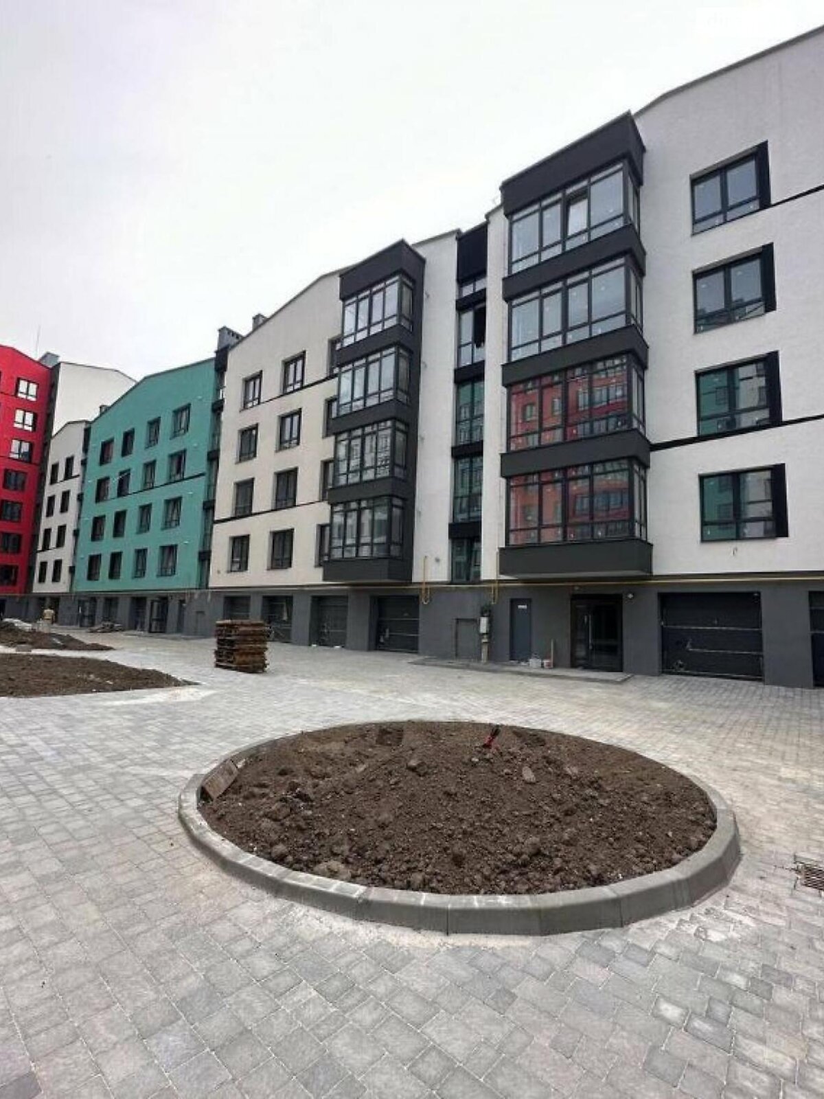Продажа однокомнатной квартиры в Ивано-Франковске, на ул. Национальной Гвардии 3, район Центр фото 1 Продажа однокомнатной квартиры в Ивано-Франковске, на ул. Национальной Гвардии 3, район Центр фото 1