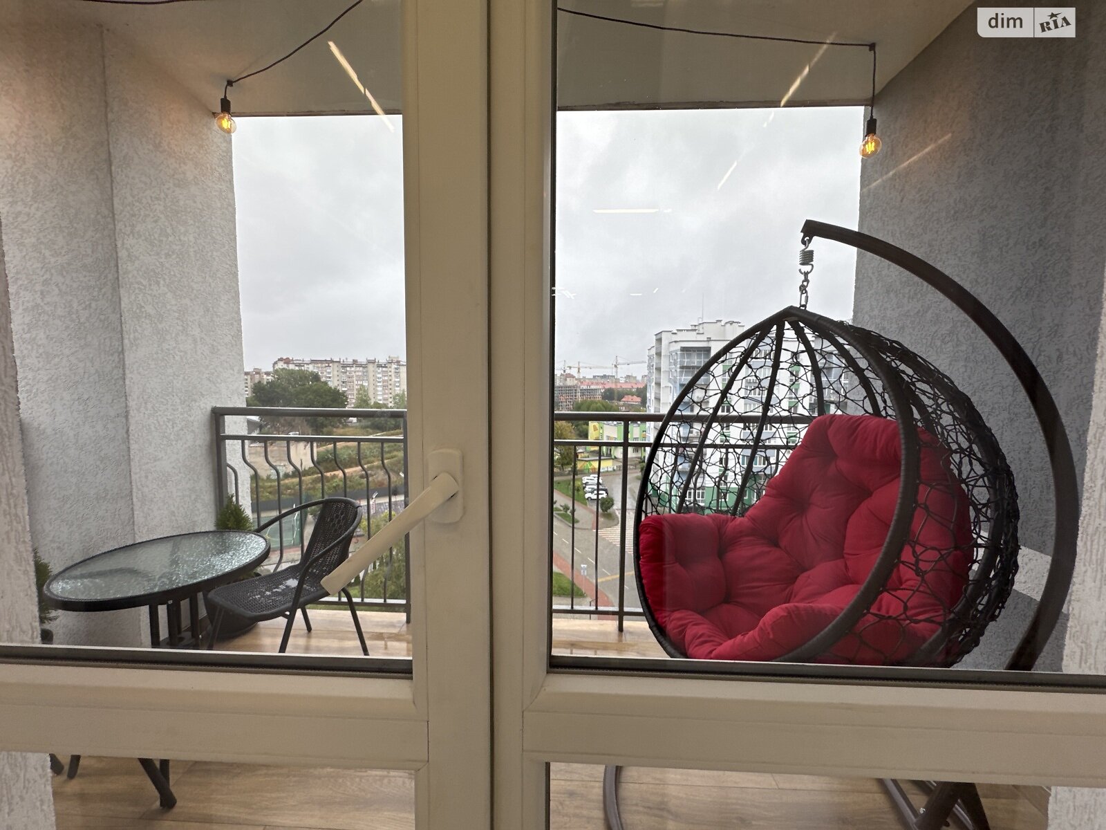 Продаж трикімнатної квартири в Івано-Франківську, на вул. Національної Гвардії 14Р, район Центр фото 1