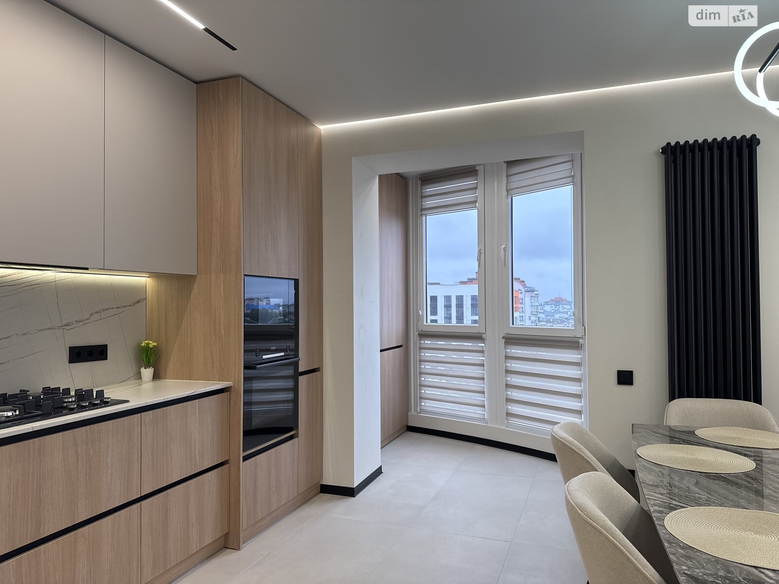 Продаж трикімнатної квартири в Івано-Франківську, на вул. Національної Гвардії 14Р, район Центр фото 1