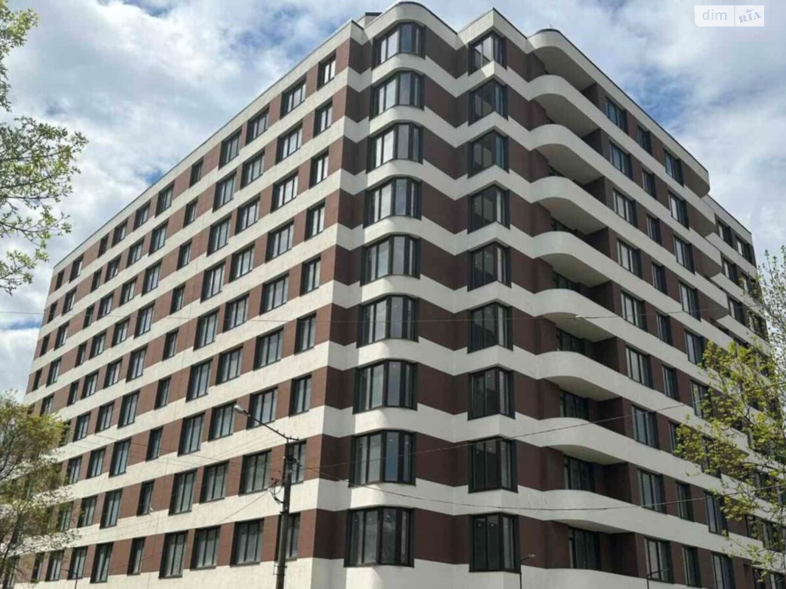 Продажа трехкомнатной квартиры в Ивано-Франковске, на ул. Независимости (Горького) 2А, район Центр фото 1 Продажа трехкомнатной квартиры в Ивано-Франковске, на ул. Независимости (Горького) 2А, район Центр фото 1
