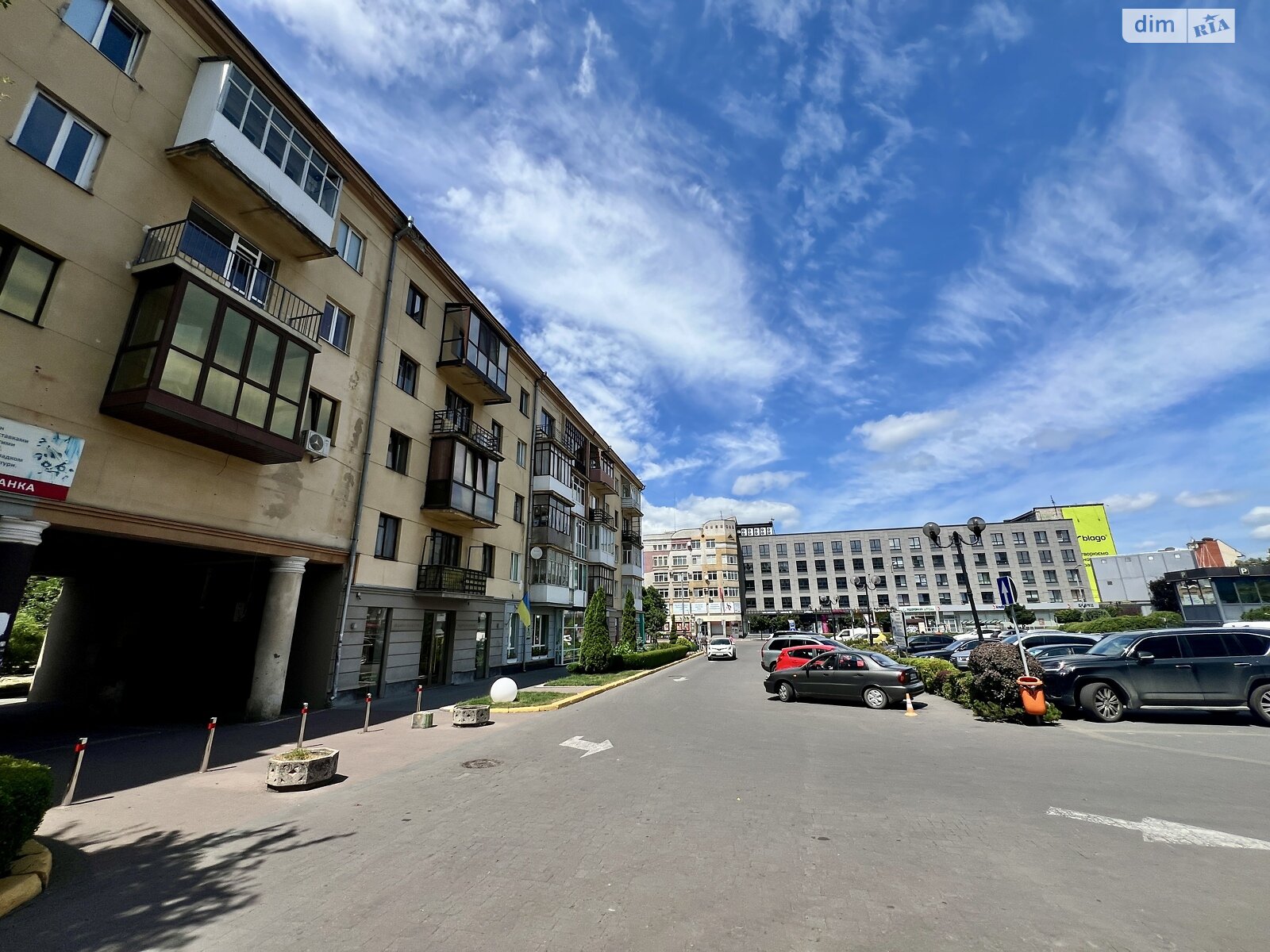 Продажа двухкомнатной квартиры в Ивано-Франковске, на ул. Независимости 36, район Центр фото 1 Продажа двухкомнатной квартиры в Ивано-Франковске, на ул. Независимости 36, район Центр фото 1